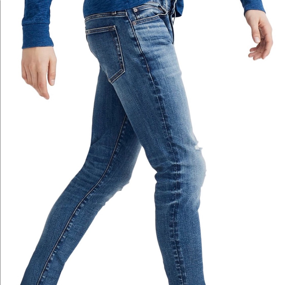 Men’s Distressed Treasure and Bond Jeans (31x32)